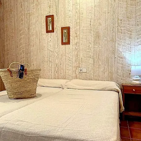Hotel Roca Fornells, Comodo F105